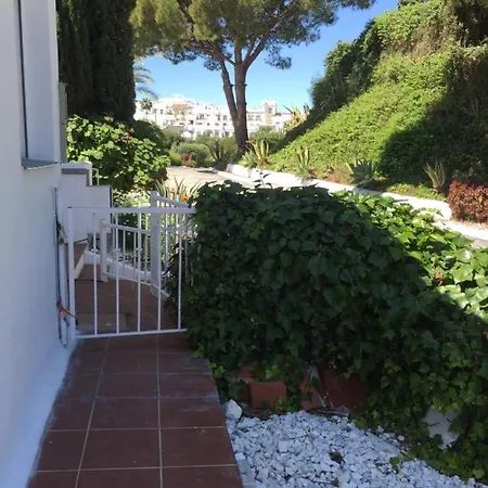 Fascinating & Luxurious Golf,mountain & Garden View Porto Banus Holiday home