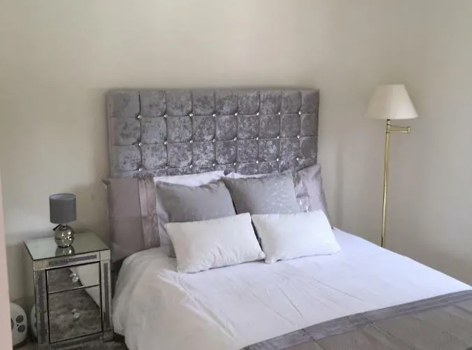 Fascinating & Luxurious Golf,mountain & Garden View Porto Banus Сasa de vacaciones Marbella